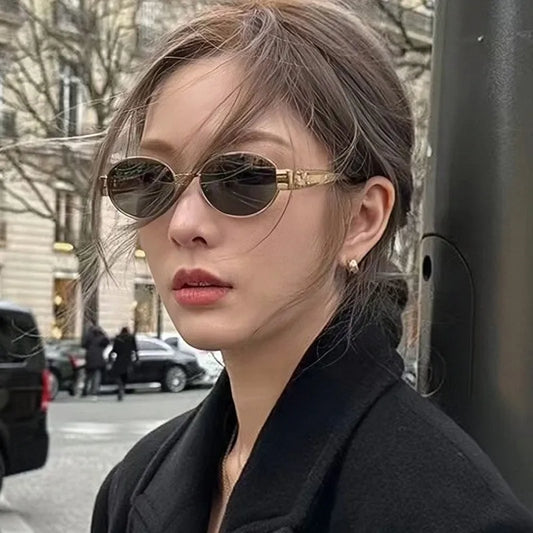 Stylish retro oval sunglasses for women with metal frame